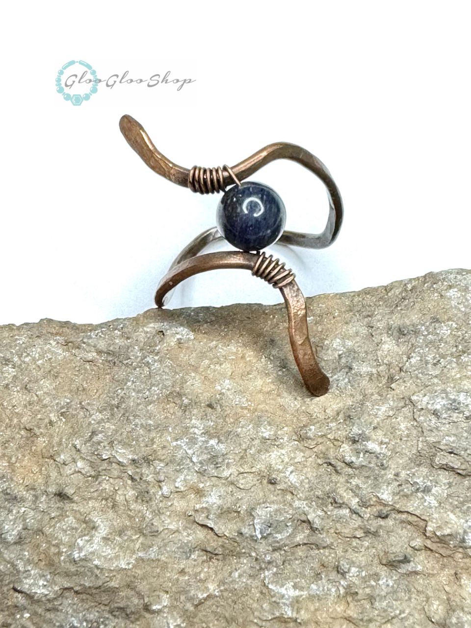 Kanyargós kék turmalin egyedi vörösréz gyűrű
